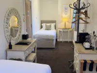 The Old Fourpenny Hotel - 4-Sterne