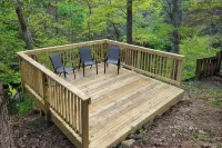 Pet-Friendly Cabin w/ Dock on Claytor Lake! - parking