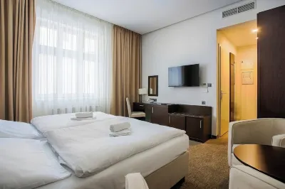 แอนซาน่า โปร ปัทเทีย โรงแรมใน