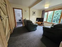 Cozy Inchbae Cottage - Garve Getaway Hotels in Garve
