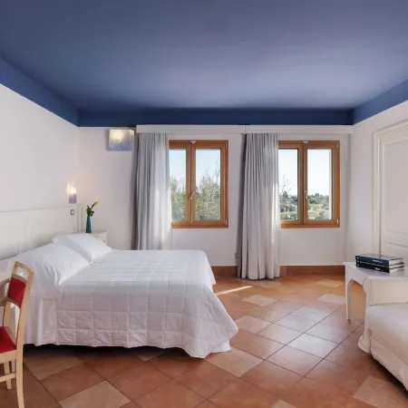 Marin Hotel