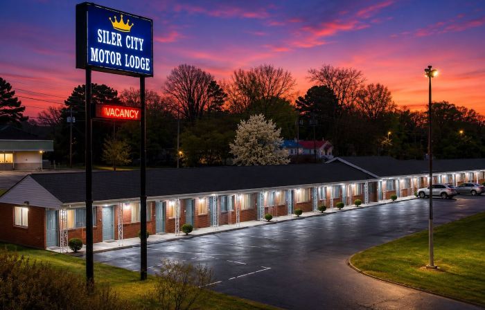 Siler City Motor Lodge
