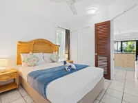 Trinity Beach Club Holiday Apartments Hotels in Trinity Beach