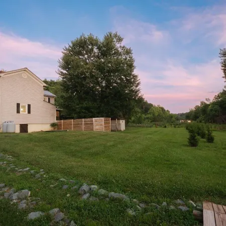Afton Farmhouse