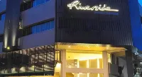 Riverside Boutique Hotel โรงแรมใน
