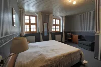 Waldhof zu Grillenburg im Tharandter Wald am See - Alojamientos