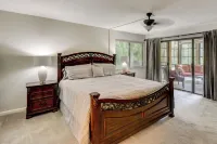 Sunroom & Deck! Golf Retreat in Keowee Key - balcony