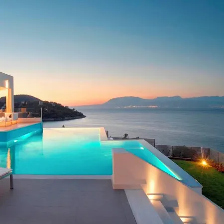 Welcome to Villa Soligia! Beach Front Villa Large Private Pool Amazing Sea View