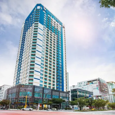Utop Boutique Hotel&Residence Các khách sạn gần Sân vận động Guus Hiddink