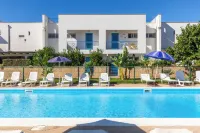 Luxury Holiday House with Pool - Ocean View