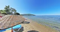 Ceti̇n Presti̇ge Resort - Pemandangan Pantai