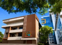 The Metro Pod Backpackers AC Hostel - بيوت الشباب