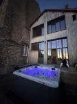 Maison Saint Christophe - Hot Tub