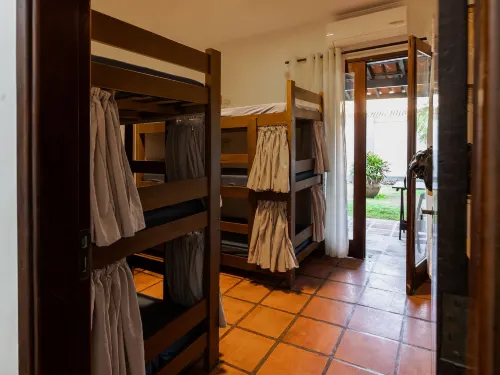 Hostel Quintal Guest - Guarujá - Hostels