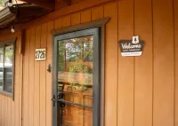 Flagstaff Pines Retreat, King Bed, Great Deck, Cool Summer Nights - Chalets