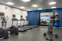 Hampton Inn Baltimore/Bayview Campus - Gym