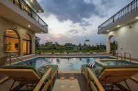 ELIVAAS Prive Heaven 6BHK Villa wth Pool -  case vacanza in affitto