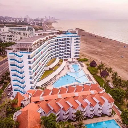 Las Americas Casa de Playa