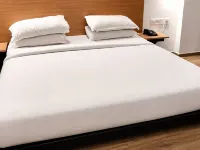 Hotel Somani Wakad Hotels near Bajaj Auto
