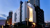 Mitasuya Ryokan Hotel by Anook Mokpo Peace Plaza - 駐車場