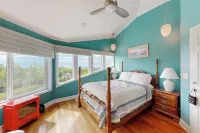 South Anchorage Apartment w/ Shared Deck & Wildlife - 4-Star