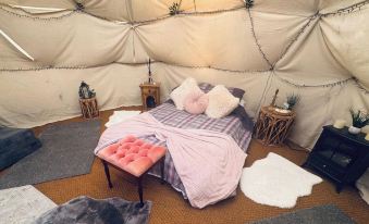 Pewsey Countryside Dome - Dog Friendly - Fire pit