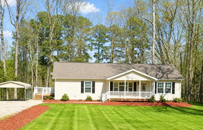 Beautiful, Cozy home in Concord providing a spacious & tranquil retreat
