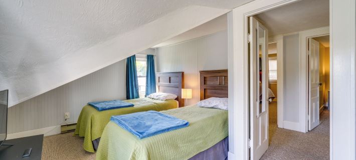 2 Blocks to Beach! Lake Huron Hideaway Hotels in Saint Clair County