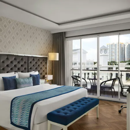 Amanora the Fern Pune, Series by Marriott