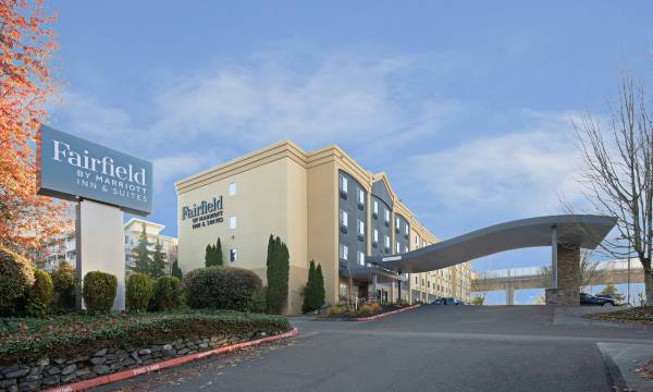 Fairfield Inn & Suites Seattle Sea-Tac Airport