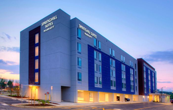 SpringHill Suites Newark Downtown