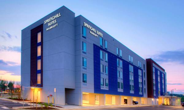 SpringHill Suites Newark Downtown