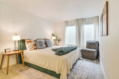 Walk to Branson Landing! Condo w/ Community Pools -  Ferienwohnungen
