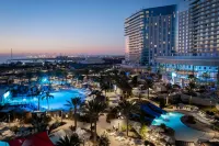 Gaylord Pacific Resort & Convention Center - Pools
