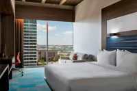 Aloft Fort Worth Downtown - Parking