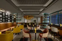 Courtyard by Marriott Kochi Infopark - bar