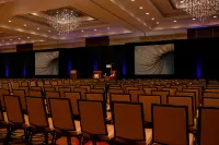 Renaissance Baton Rouge Hotel - parking