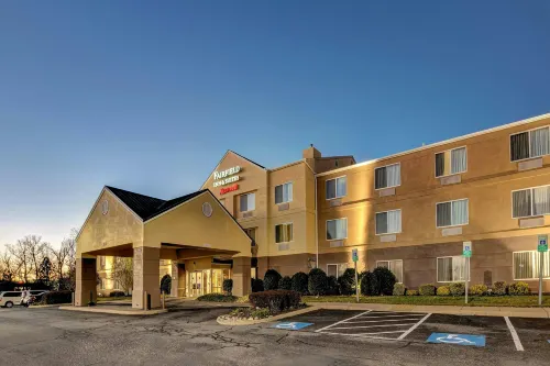 Fairfield Inn & Suites Potomac Mills Woodbridge - breakfast