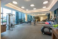 Courtyard by Marriott Bogota Airport - С баром