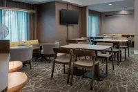 SpringHill Suites Portland Hillsboro - parking