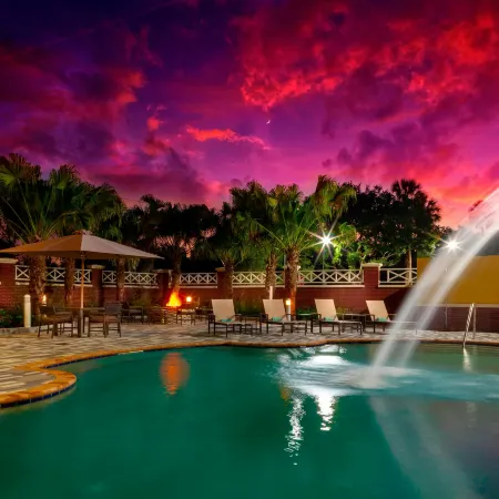 Courtyard DeLand Historic Downtown