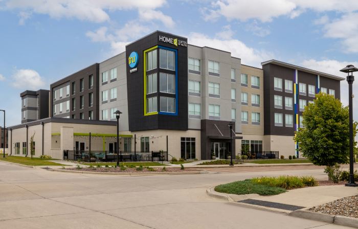 Tru by Hilton Ankeny