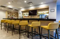 TownePlace Suites Raleigh-University Area - بار