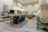 Hampton Inn & Suites Burlington - Bãi đậu xe