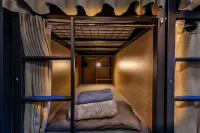Tequila Sunrise Hostel Adelaide - Nhà nghỉ