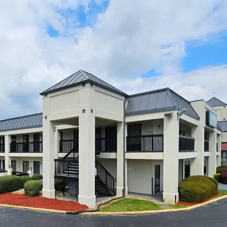 Quality Inn Near Six Flags Douglasville