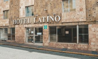 Hotel Latino