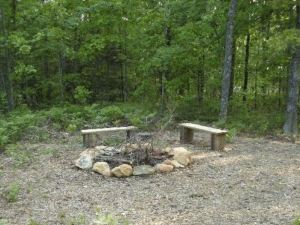 Romantic, pet Friendly Cabin With Private hot Tub, Washer/dryer and Full Kitchen Studio Cabin
