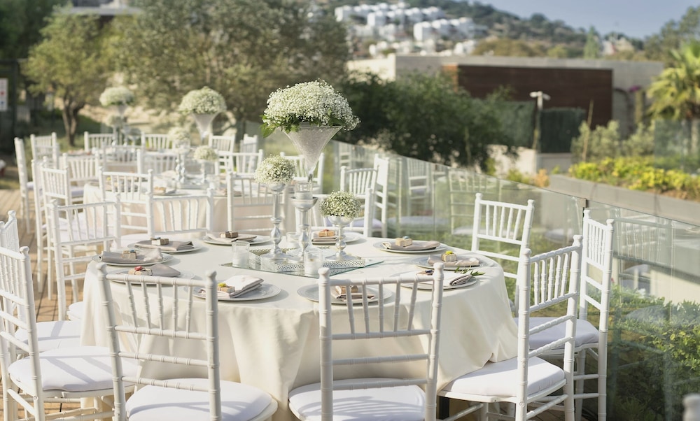 Cape Bodrum Luxury Hotel & Beach