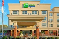 Holiday Inn Express & Suites Woodbridge Hotel a Iselin